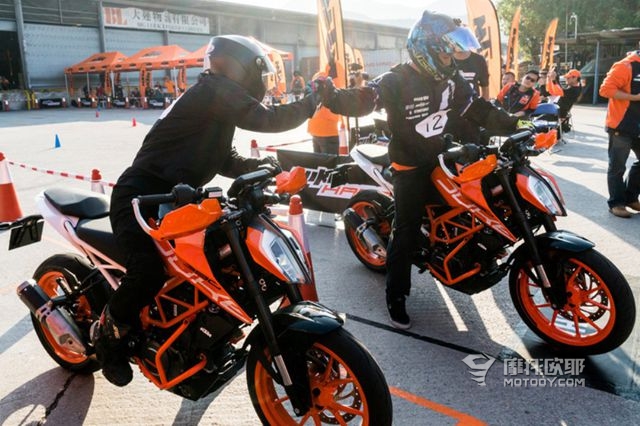 大陆车手豪夺KTM DUKEHANA亚洲区总决赛前三 31